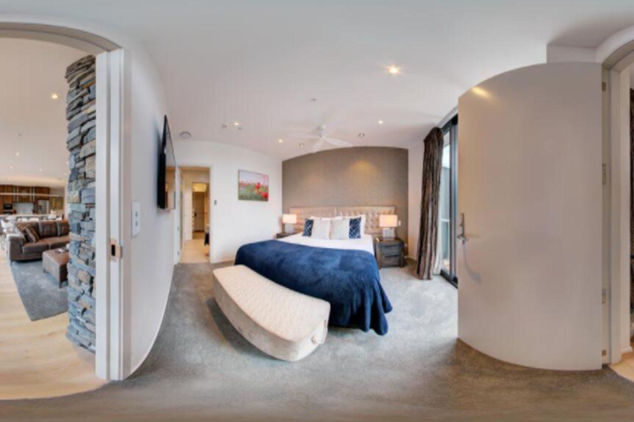 Ramada By Wyndham Queenstown Central מראה חיצוני תמונה