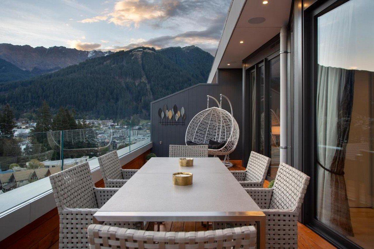 Ramada By Wyndham Queenstown Central מראה חיצוני תמונה