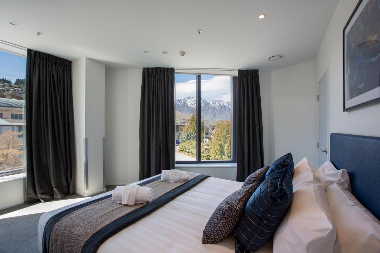 Ramada By Wyndham Queenstown Central מראה חיצוני תמונה