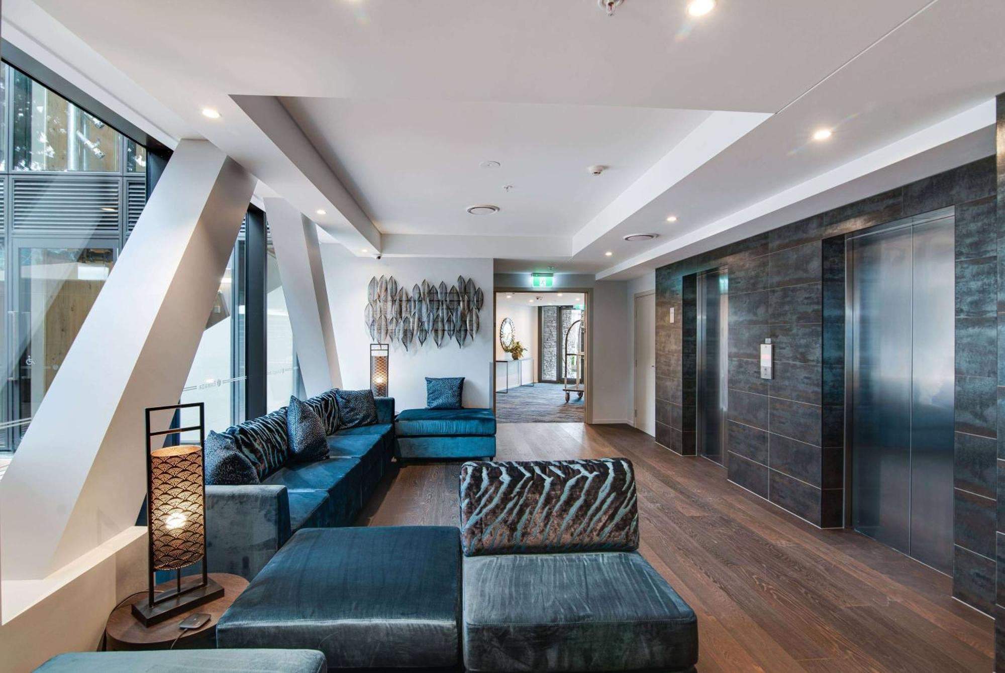 Ramada By Wyndham Queenstown Central מראה חיצוני תמונה